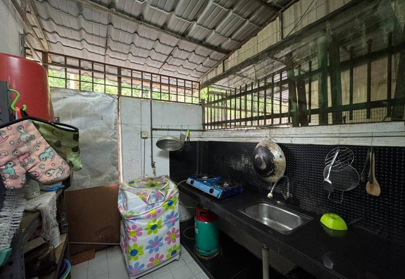 2 Storey @ Taman Sri Skudai/ Skudai/ Jalan Emas/ Tun Aminah