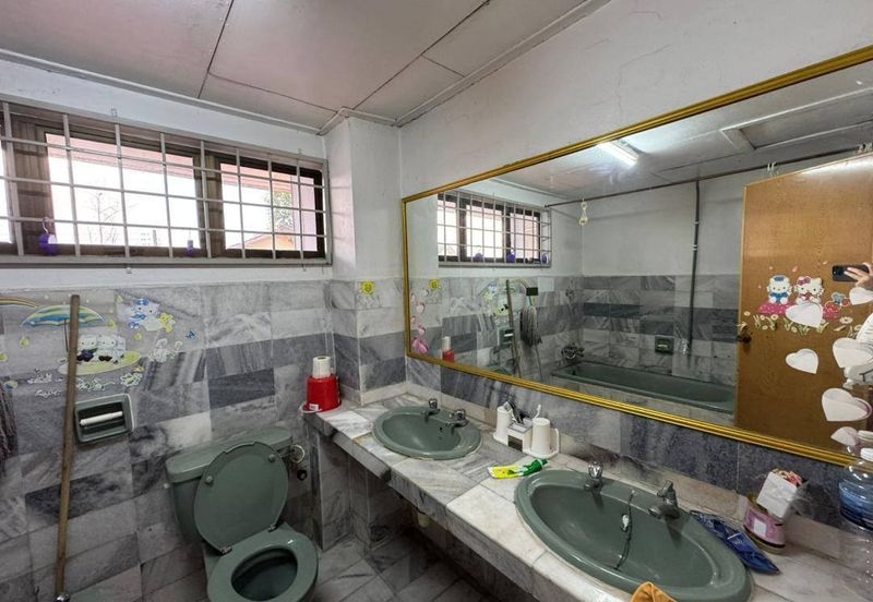 2 Storey @ Taman Sri Skudai/ Skudai/ Jalan Emas/ Tun Aminah