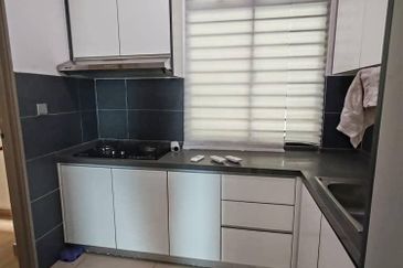 SKS Habitat Apartment, Larkin