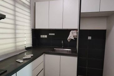 SKS Habitat Apartment, Larkin