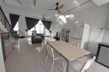 2.5 Storey @ Imperial Jade/ Masai/ Bandar Seri Alam/ Renovate