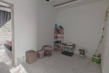 2.5 Storey @ Imperial Jade/ Masai/ Bandar Seri Alam/ Renovate