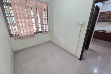  2 Storey @ Taman Rinting/ Masai/ Jalan Balau