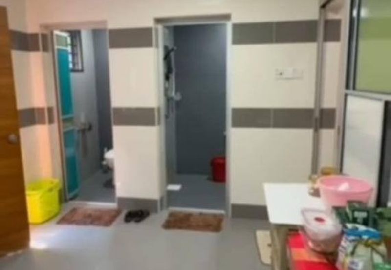  1 Storey @ Taman Kobena/ Jalan Rantai/ Tampoi/ Renovate