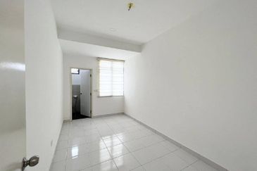  2 Storey @ Bistari Perdana/ Pasir Gudang/ Renovate