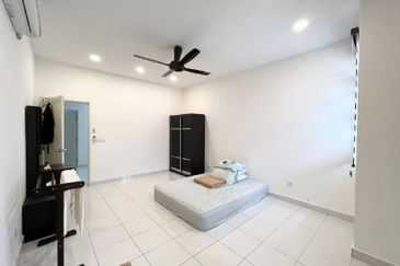  2 Storey @ Bistari Perdana/ Pasir Gudang/ Renovate