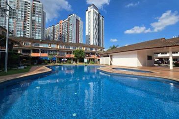 Taman Tampoi Indah II, Villa Ros