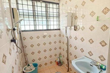  1 Storey @ Permas Jaya, Masai, Jln Permas 5