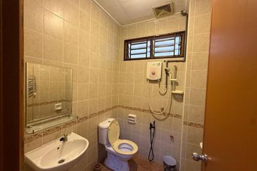 2 Storey @ Seri Alam/ Jln Lembah/ Masai/ The Garden Residency