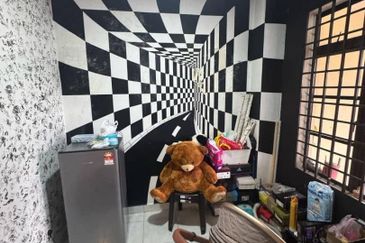 2 Storey @ Bandar Seri Alam/ Jln Bayu/ Masai/ Corner 