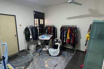 2 Storey @ Bandar Seri Alam/ Jln Bayu/ Masai/ Corner 