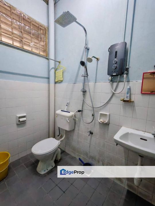 2 Storey @ Taman Bukit Kempas/ Tampoi/ Setia Tropika/ Unblock , Johor, Johor Bahru