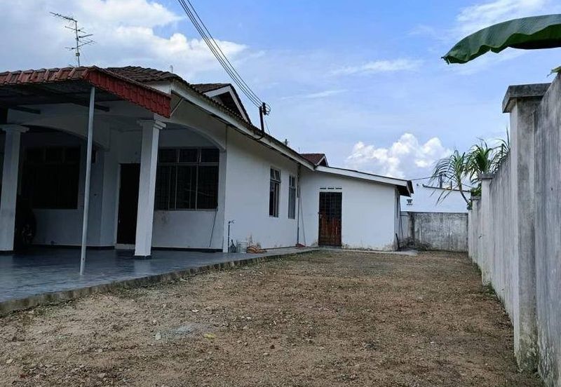 1 Storey @ Taman Kota Masai/ Jalan Mangga/ Pasir Gudang/ Corner Lot 