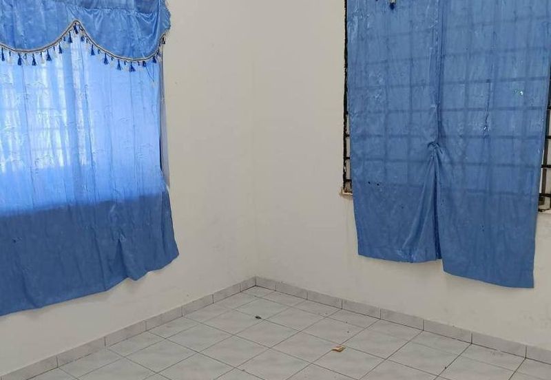 1 Storey @ Taman Kota Masai/ Jalan Mangga/ Pasir Gudang/ Corner Lot 