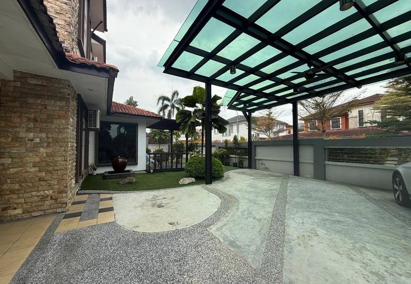 Semi-D @ Taman Bukit Tropika/ Ulu Tiram/ Corner/ Renovate