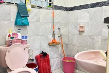 2 Storey @ Taman Sri Putri/ Skudai/ Impian Emas