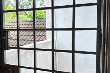 2 Storey @ Taman Sri Putri/ Skudai/ Impian Emas