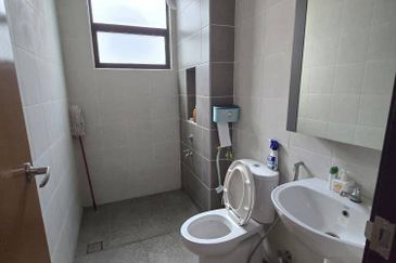 Cluster @ Taman Denai Alam/ Pasir Gudang/ Kota Masai/ Renovate