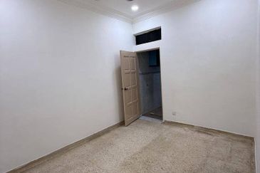 1 Storey @ Bandar Seri Alam/ Jln Suria/ Masai/ Renovate