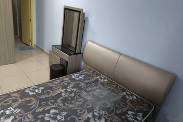 Meridin Bayvue Apartment