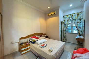 1 Storey @ Taman Senai Utama/ Senai/ Kulai/ Corner Lot