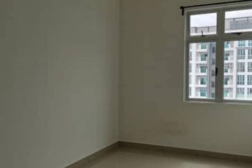 Meridin Bayvue Apartment