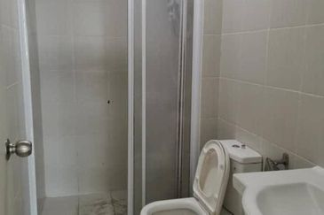 Meridin Bayvue Apartment