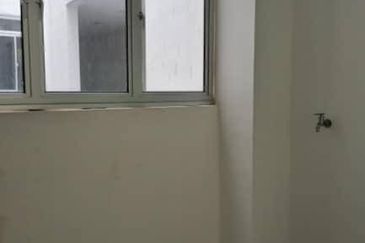 Meridin Bayvue Apartment