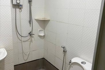 Seasons Luxury Apartments @ Amara Larkin