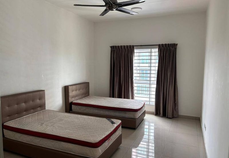 Seasons Luxury Apartments @ Amara Larkin