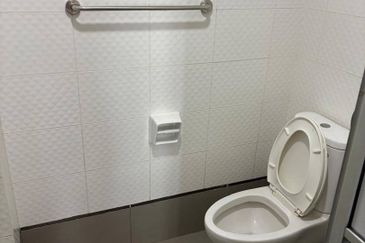 Seasons Luxury Apartments @ Amara Larkin