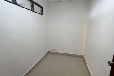 1 Storey/ Bandar Uda Utama/ Perling/ Sutera/ Renovate