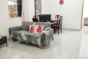 1 Storey @ Taman Johor/ Tampoi/ Paradigm Mall/ Corner