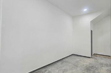 2 Storey @ Taman Sentosa/ Jalan Sutera/ JB Town/ Renovate