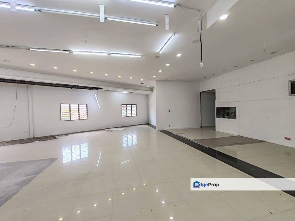 1 Storey Bungalow Commercial Land @ Taman Baiduri/ Perling , Johor, Johor Bahru