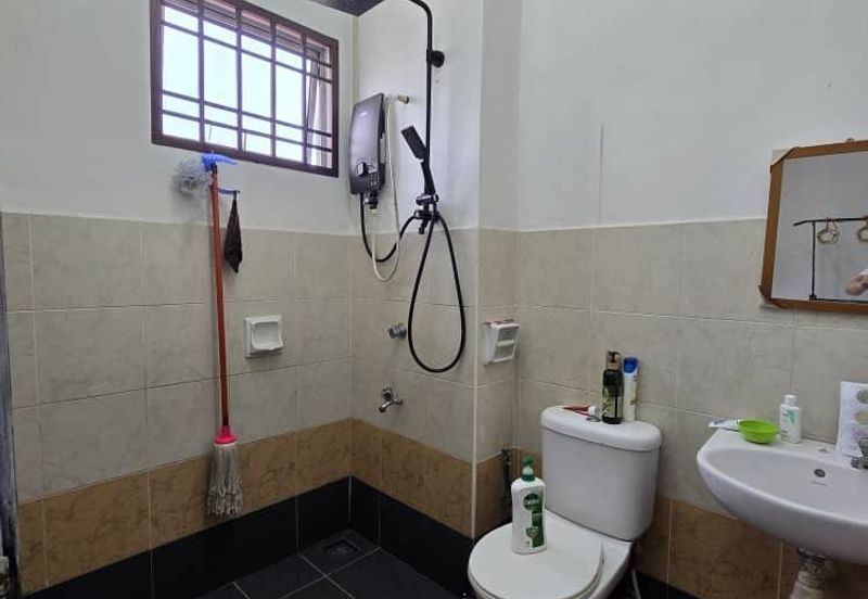 2 Storey @ Taman Bukit Indah, Jalan Indah 9, Unblock 