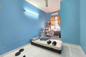 2 Storey @ Taman Bukit Indah, Jalan Indah 9, Unblock 