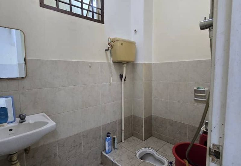 2 Storey @ Taman Bukit Indah, Jalan Indah 9, Unblock 