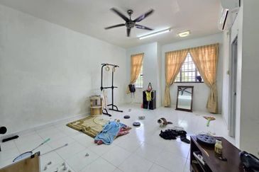 2 Storey @ Taman Bukit Indah, Jalan Indah 9, Unblock 