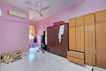 2 Storey @ Taman Bukit Indah, Jalan Indah 9, Unblock 