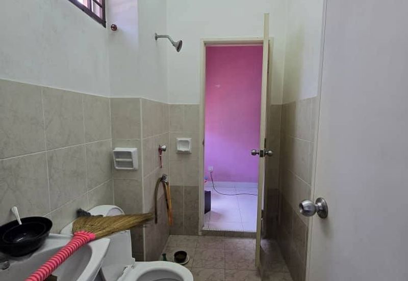 2 Storey @ Taman Bukit Indah, Jalan Indah 9, Unblock 