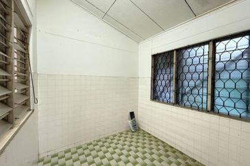 1 Storey @ Taman Rinting/ Masai/ Jalan Cendana