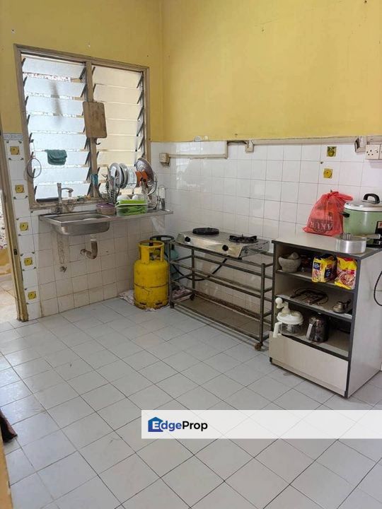 Apartment Ria 1 @ Megah Ria/ Masai/ Full Loan/ Low Floor , Johor, Masai