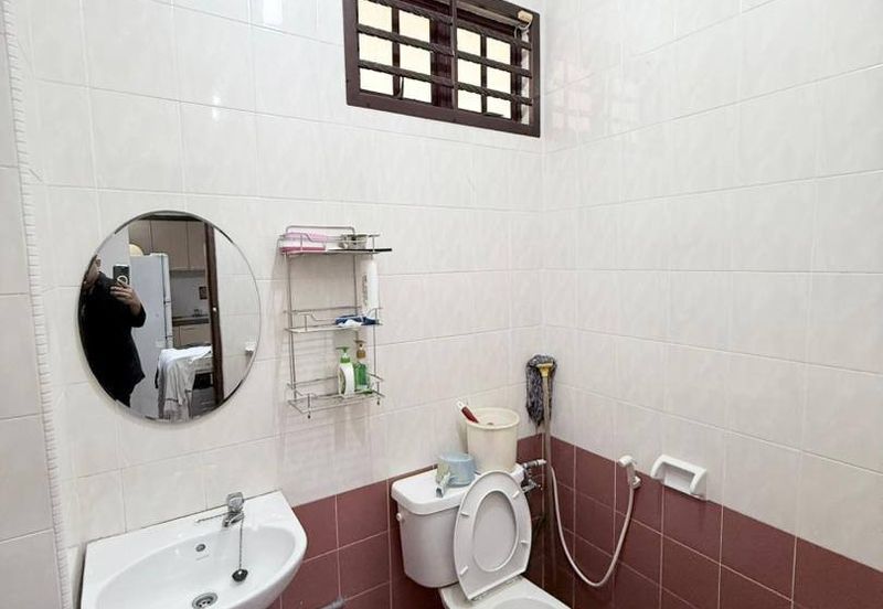 Semi-D @ Taman Rinting, Jalan Balau, Masai, 10ft Land