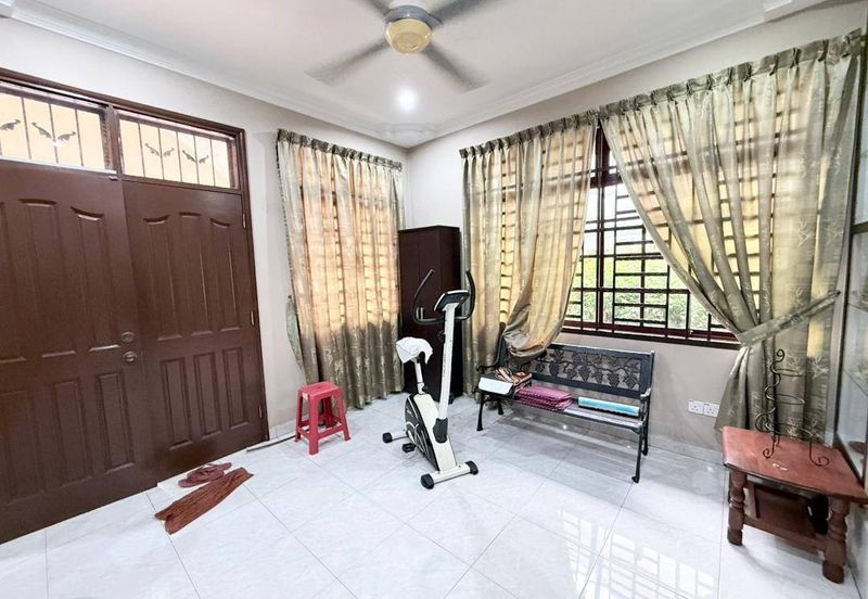 Semi-D @ Taman Rinting, Jalan Balau, Masai, 10ft Land