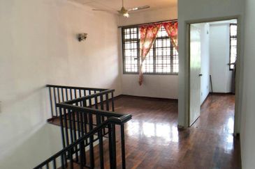 2 Storey @ Taman Nusa Perintis/ Gelang Patah/ 15 Min To Tuas