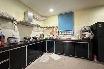 2 Storey @ Taman Megah Ria/ Jalan Kempas/ Masai