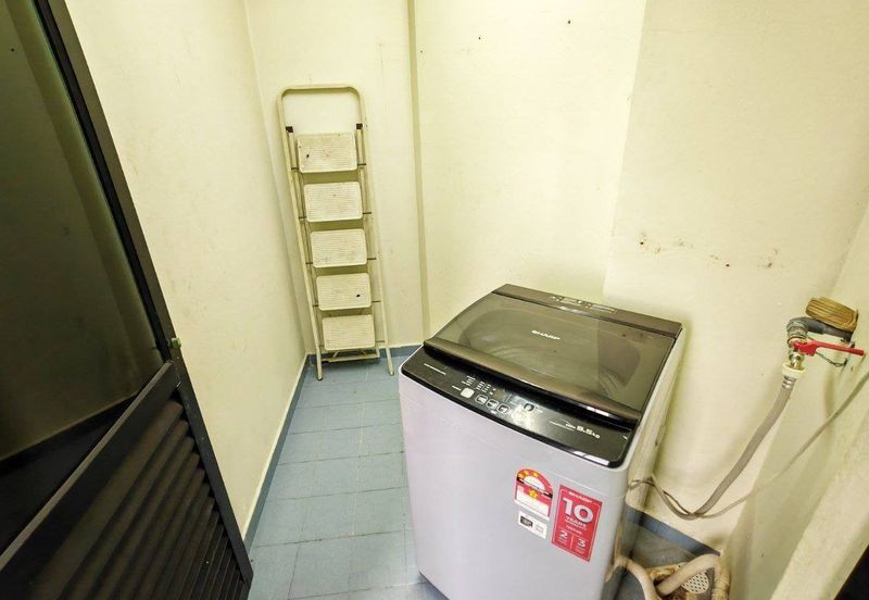 Mewah View Luxurious Apartments