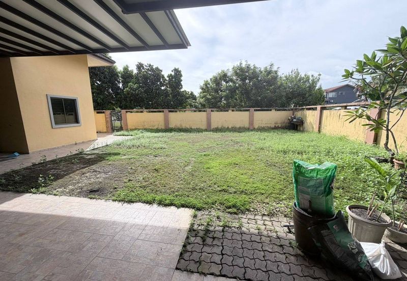 Cluster @ Taman Scientex/ Pasir Gudang/ Kota Masai/ Corner