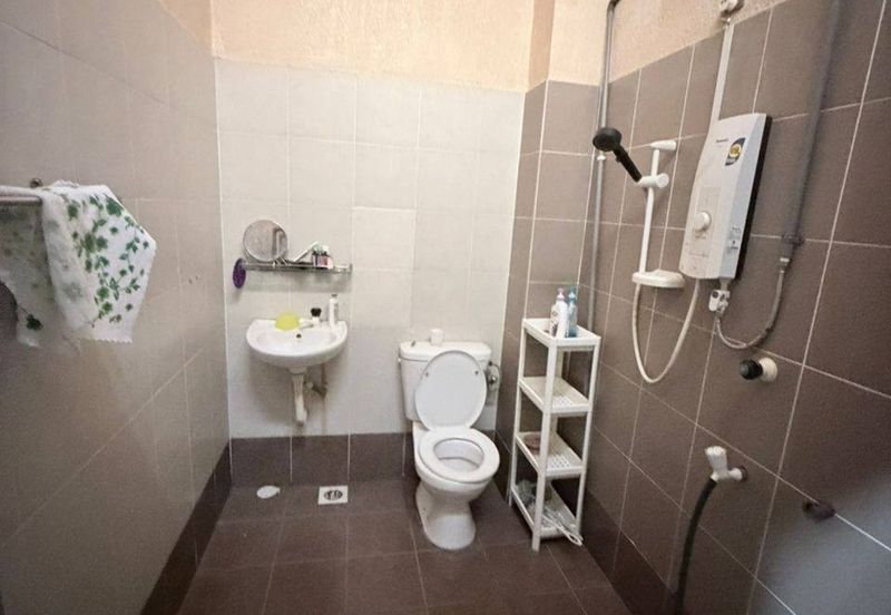 Cluster @ Taman Scientex/ Pasir Gudang/ Kota Masai/ Corner